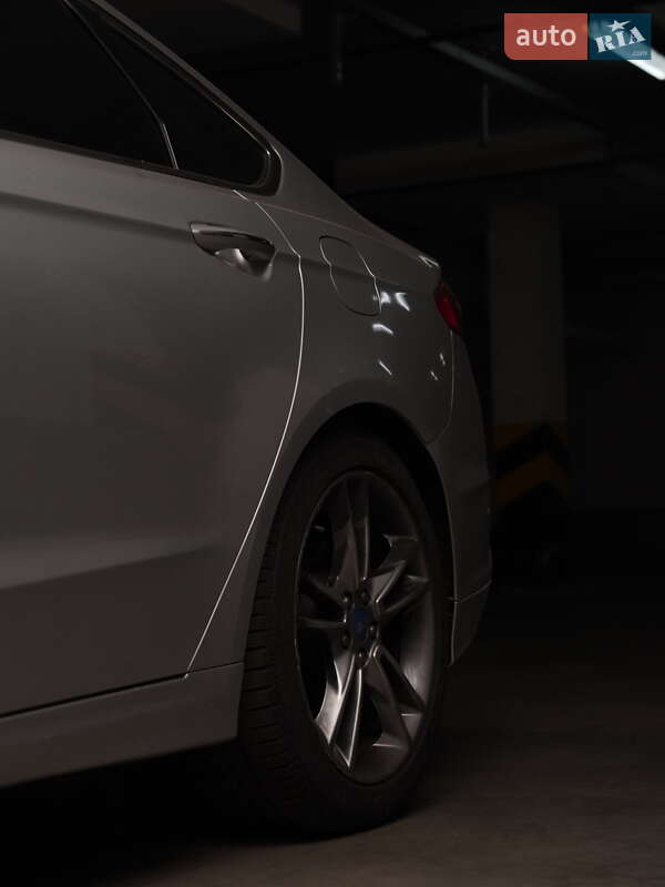 Седан Ford Fusion 2012 в Киеве