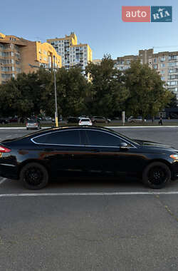 Седан Ford Fusion 2015 в Броварах