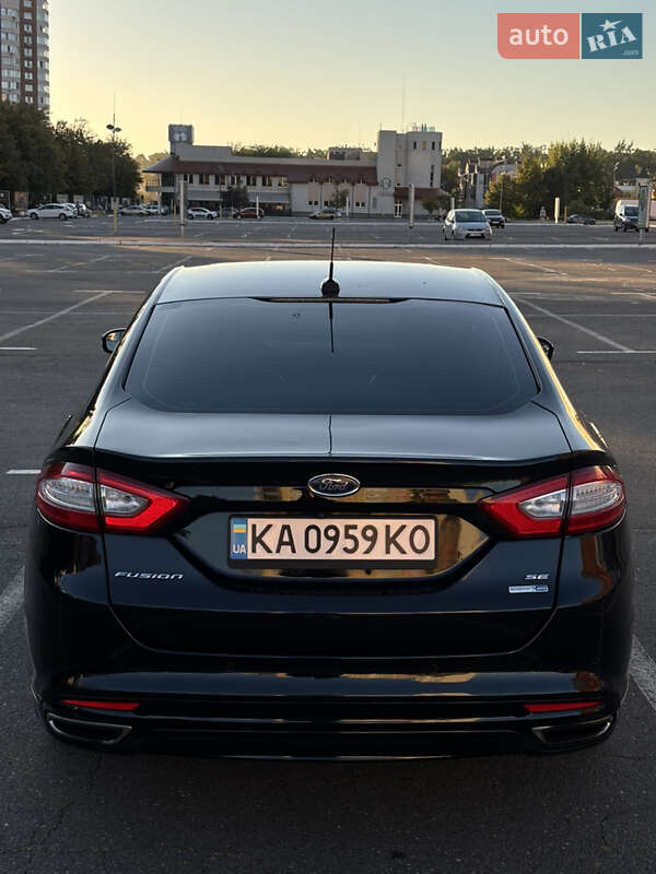 Седан Ford Fusion 2015 в Броварах