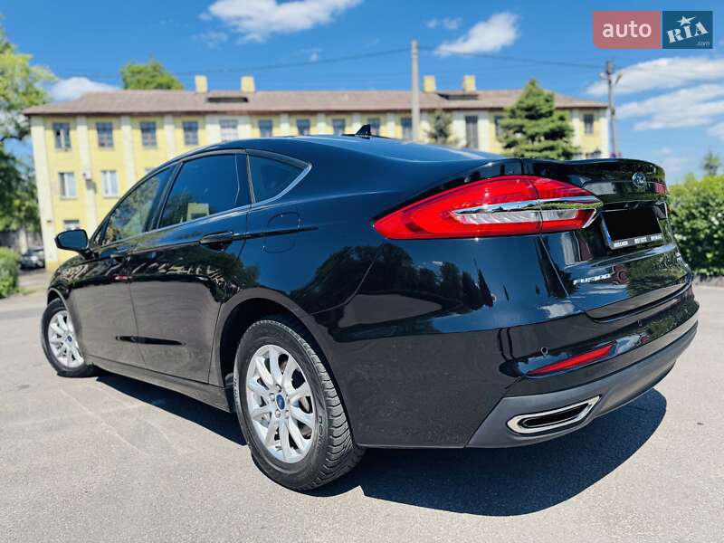 Седан Ford Fusion 2020 в Дніпрі