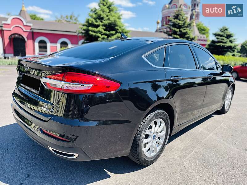 Седан Ford Fusion 2020 в Дніпрі