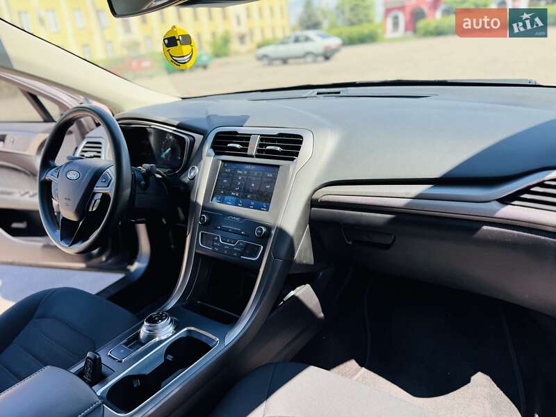 Седан Ford Fusion 2020 в Дніпрі