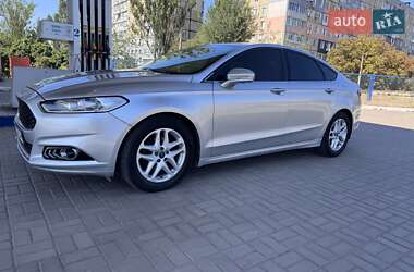 Седан Ford Fusion 2016 в Кривом Роге