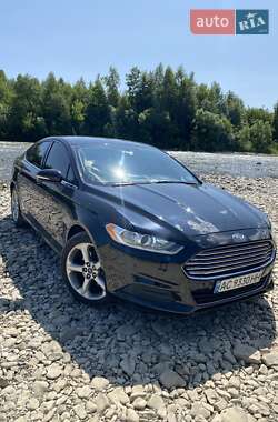 Седан Ford Fusion 2015 в Луцьку