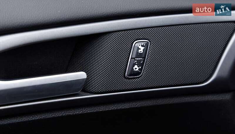 Седан Ford Fusion 2015 в Луцке фото 18 Седан Ford Fusion 2015 в Луцке