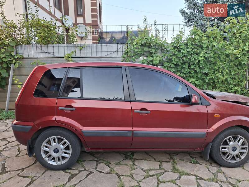 Хэтчбек Ford Fusion 2007 в 