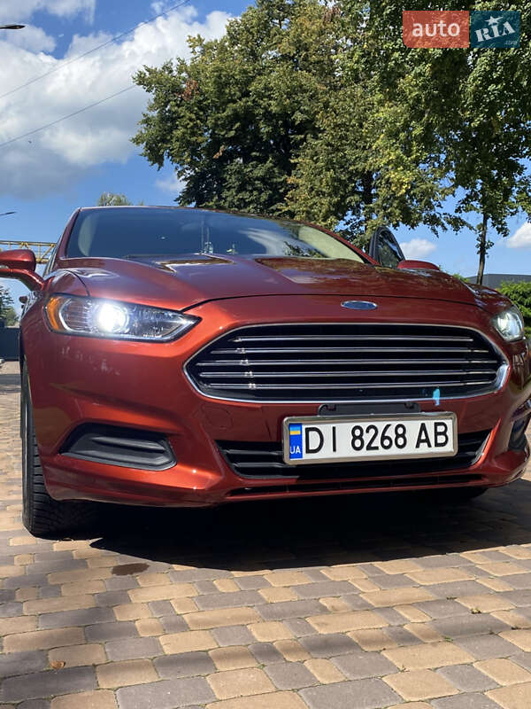 Седан Ford Fusion 2014 в Киеве фото 9 Седан Ford Fusion 2014 в Киеве