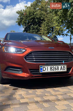Седан Ford Fusion 2014 в 