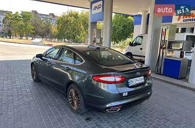 Седан Ford Fusion 2015 в 