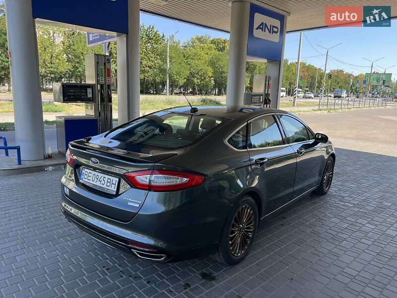 Седан Ford Fusion 2015 в Николаеве