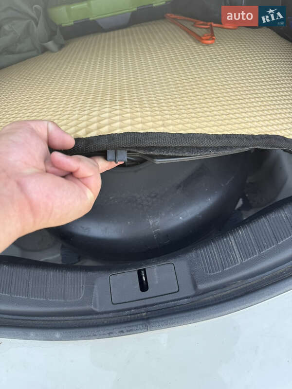 Седан Ford Fusion 2015 в Рудки