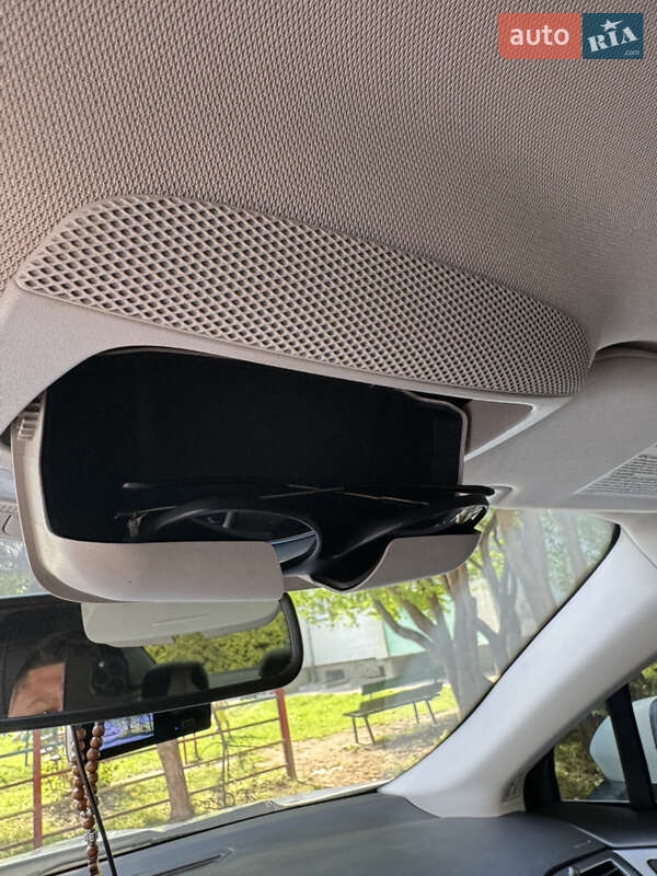 Седан Ford Fusion 2015 в Рудки