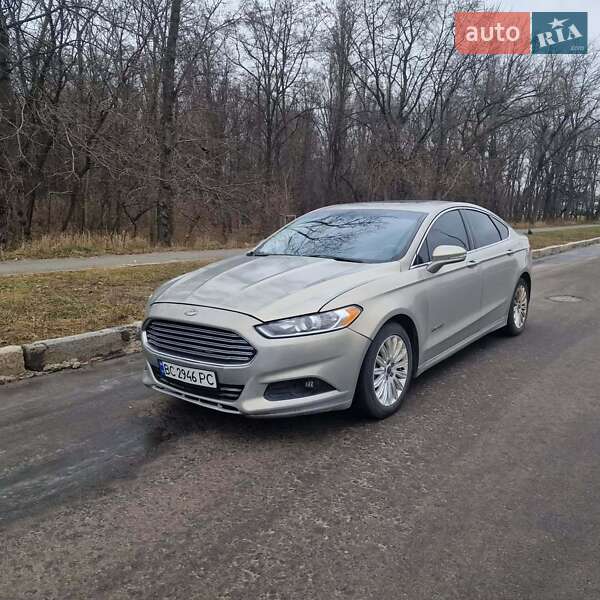 Ford Fusion 2015