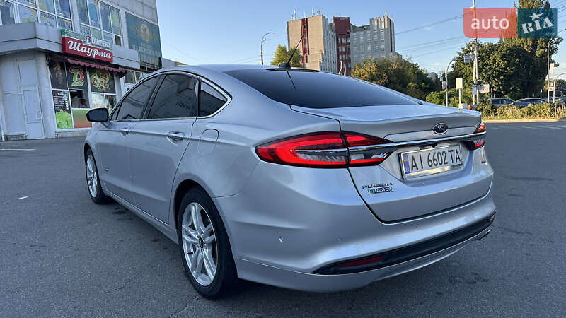 Седан Ford Fusion 2016 в Киеве