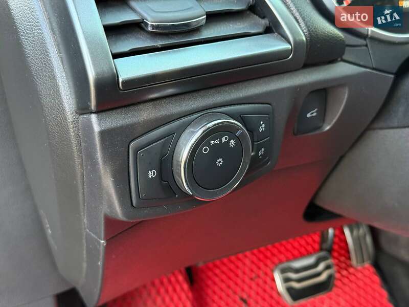 Седан Ford Fusion 2016 в Кривом Роге