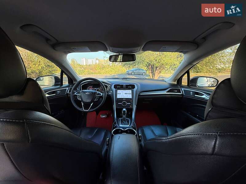 Седан Ford Fusion 2016 в Кривом Роге