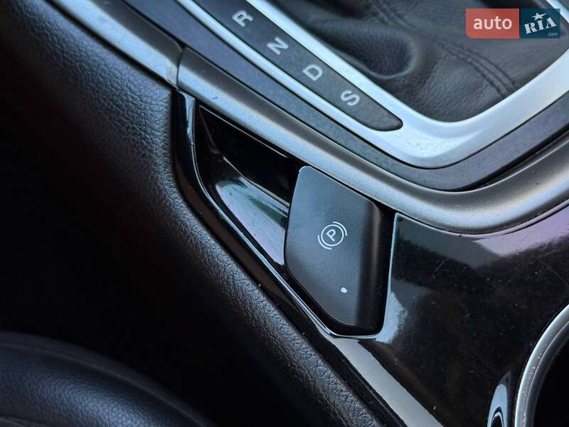 Седан Ford Fusion 2016 в Кривому Розі