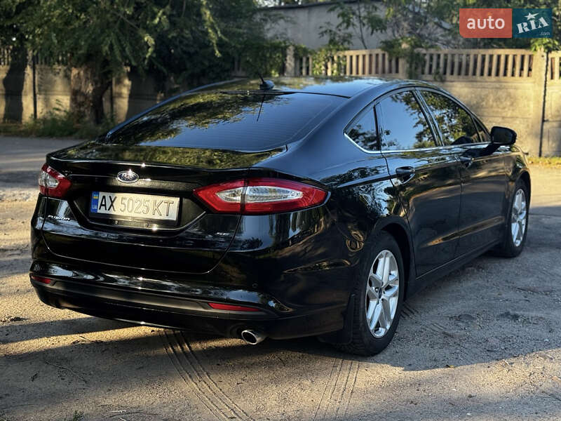 Седан Ford Fusion 2013 в Запорожье