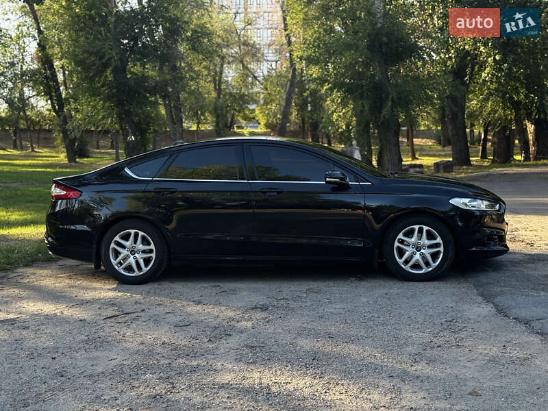 Седан Ford Fusion 2013 в Запорожье