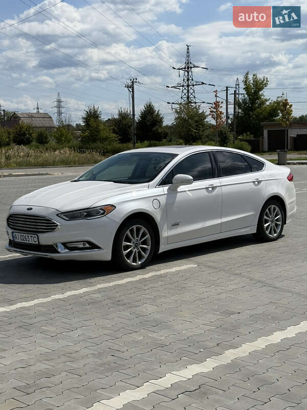 Седан Ford Fusion 2018 в Ирпене