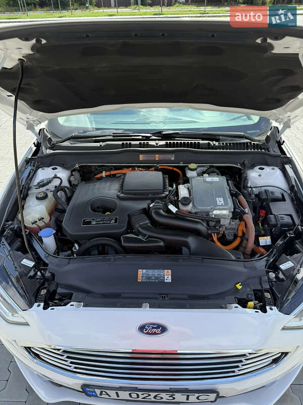 Седан Ford Fusion 2018 в Ирпене