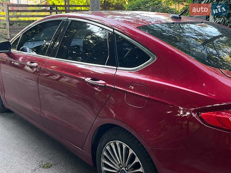 Седан Ford Fusion 2015 в Киеве фото 7 Седан Ford Fusion 2015 в Киеве