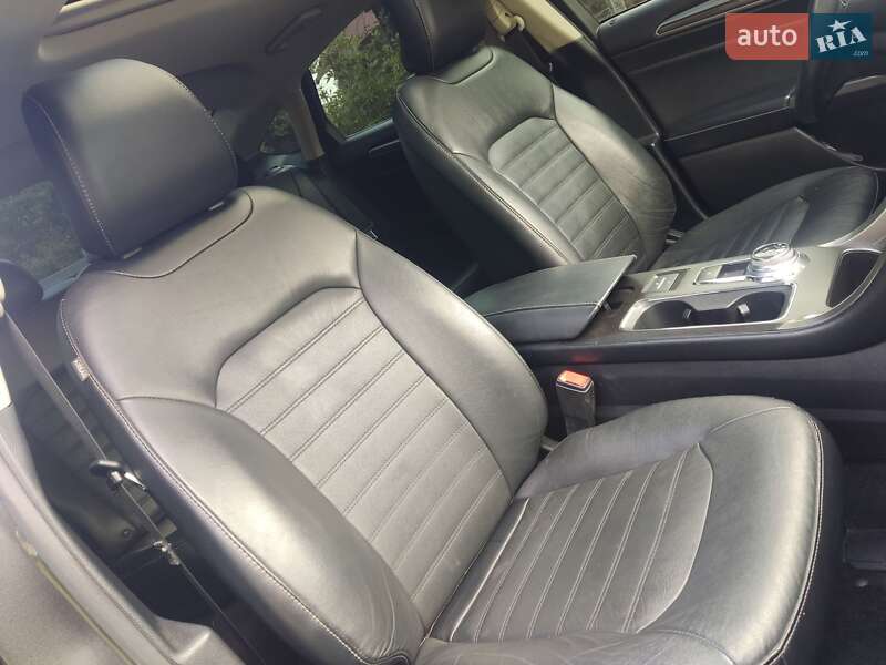 Седан Ford Fusion 2017 в Золочеве
