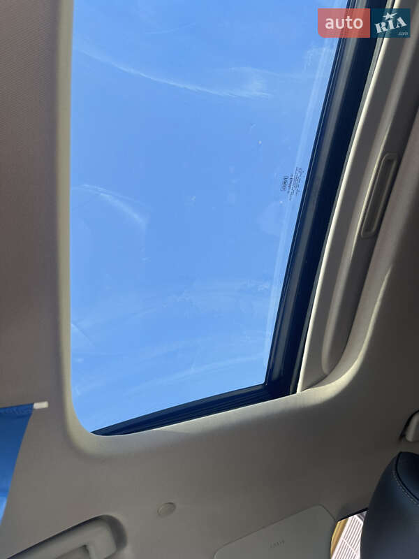 Седан Ford Fusion 2014 в Харкові