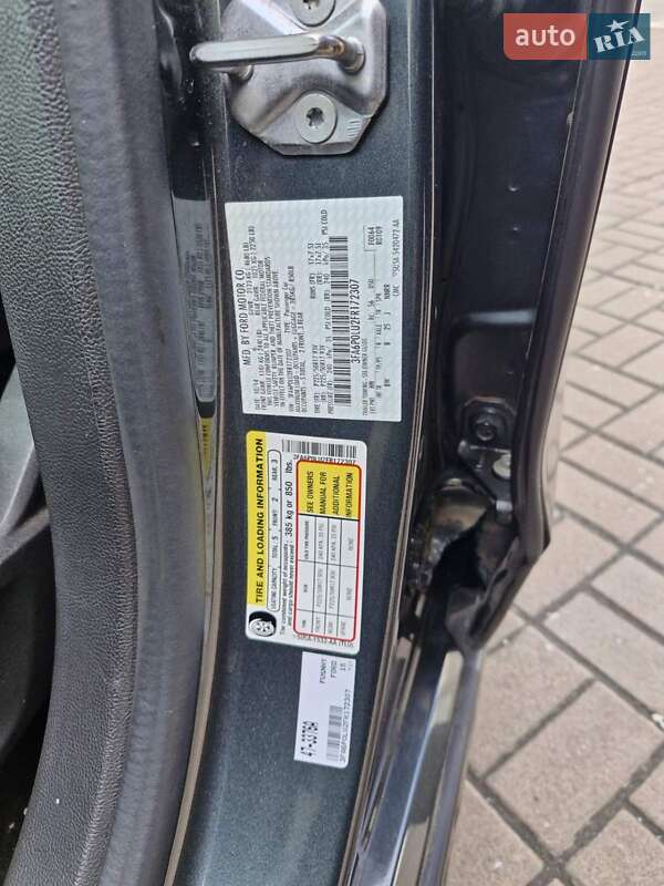 Седан Ford Fusion 2014 в Києві