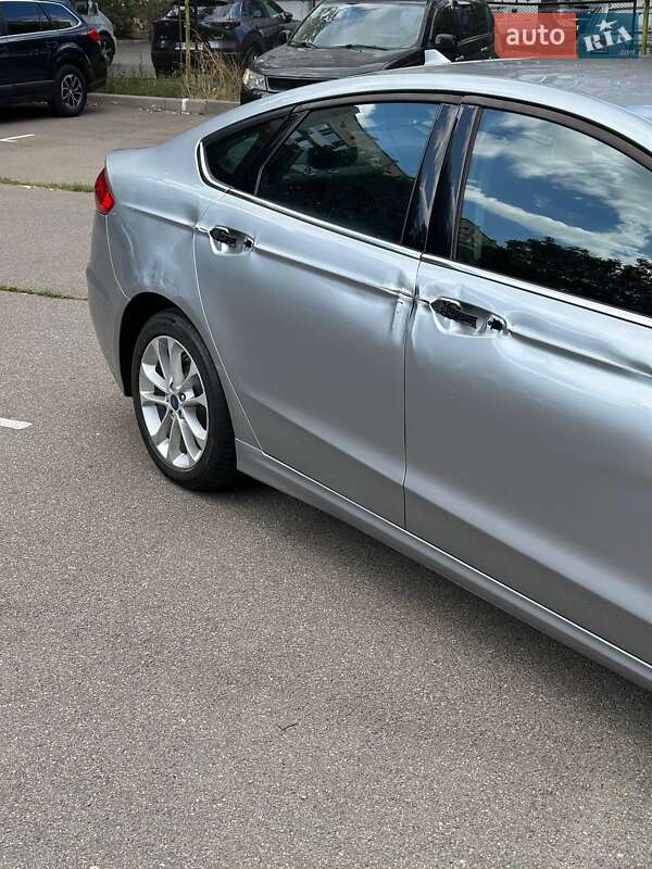 Седан Ford Fusion 2020 в Киеве