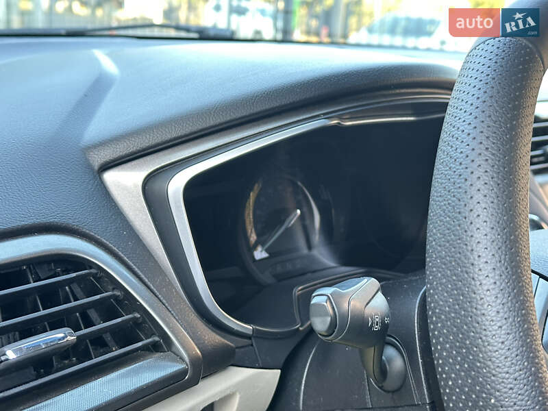 Седан Ford Fusion 2019 в Одессе