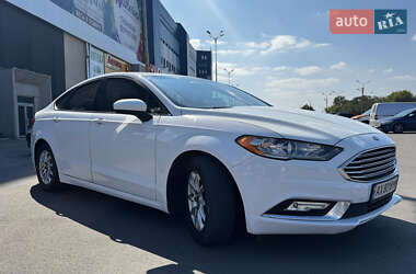 Седан Ford Fusion 2016 в Харкові