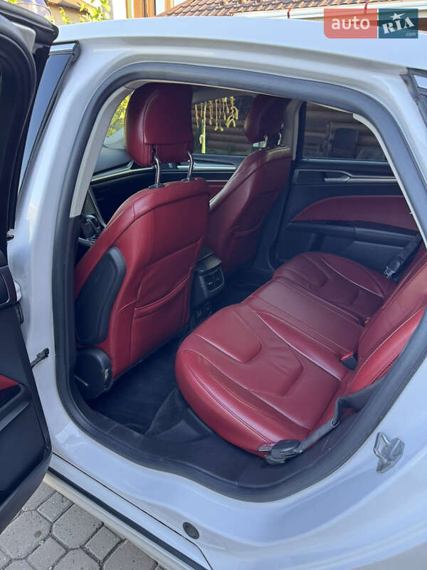 Седан Ford Fusion 2014 в Одессе