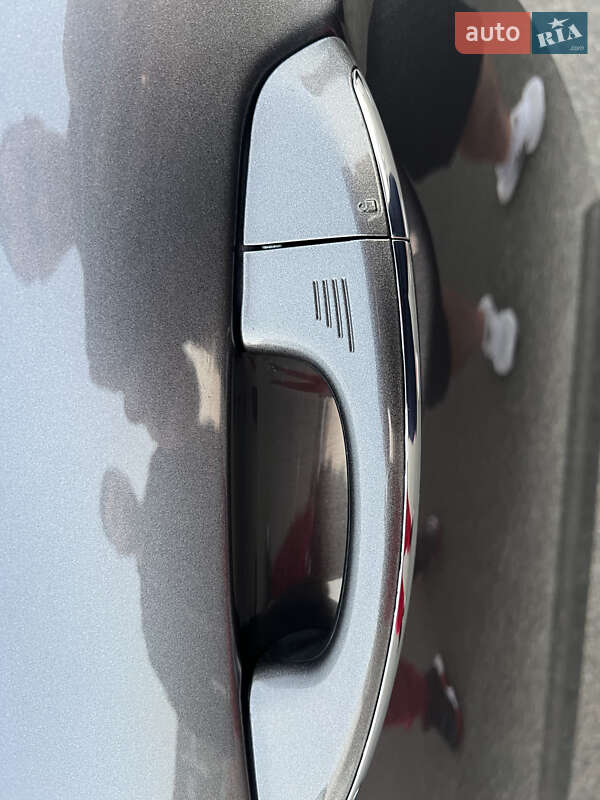 Седан Ford Fusion 2013 в Киеве фото 28 Седан Ford Fusion 2013 в Киеве