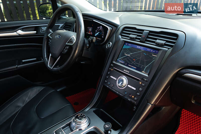 Седан Ford Fusion 2019 в Одессе