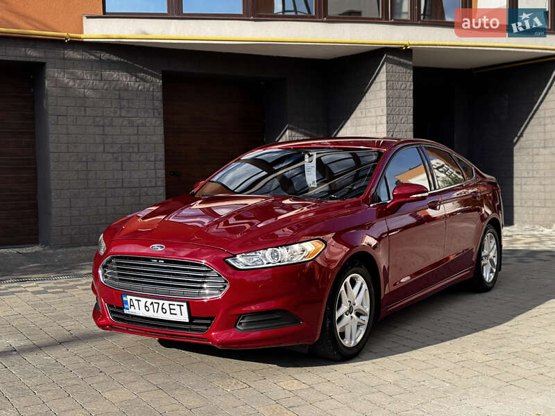 Седан Ford Fusion 2015 в Ивано-Франковске