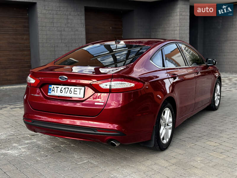 Седан Ford Fusion 2015 в Ивано-Франковске