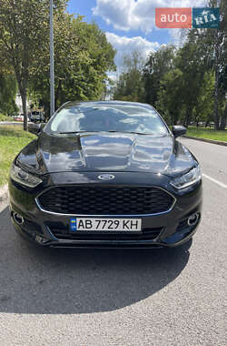 Седан Ford Fusion 2014 в Виннице