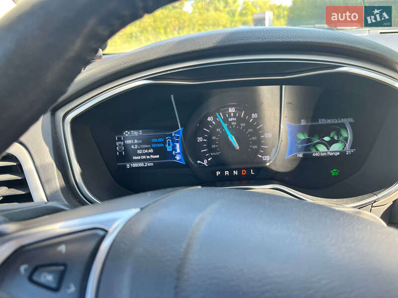 Седан Ford Fusion 2015 в Києві