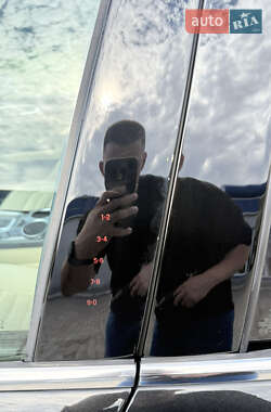 Седан Ford Fusion 2012 в Надворной