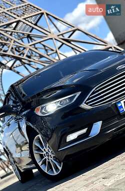 Седан Ford Fusion 2017 в 