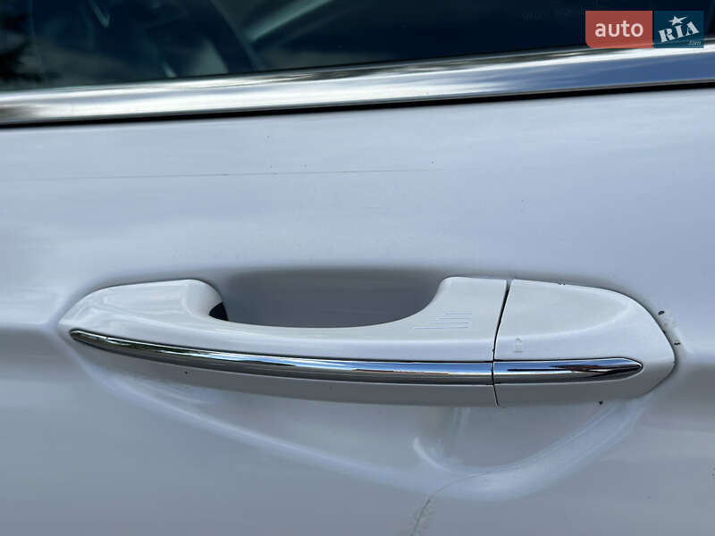 Седан Ford Fusion 2013 в Києві
