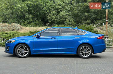 Седан Ford Fusion 2019 в Одессе