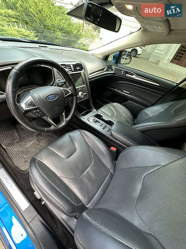 Седан Ford Fusion 2019 в Одессе