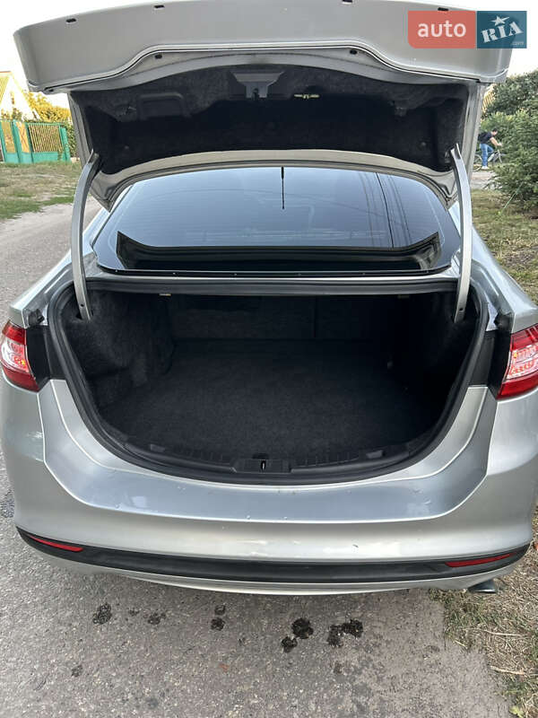 Седан Ford Fusion 2015 в Краснограде фото 6 Седан Ford Fusion 2015 в Краснограде