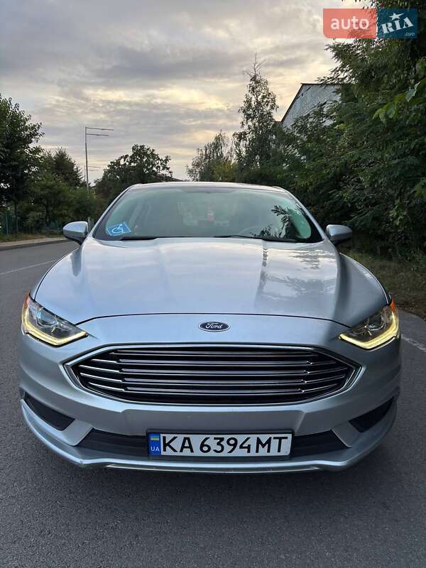 Седан Ford Fusion 2017 в Киеве фото 3 Седан Ford Fusion 2017 в Киеве