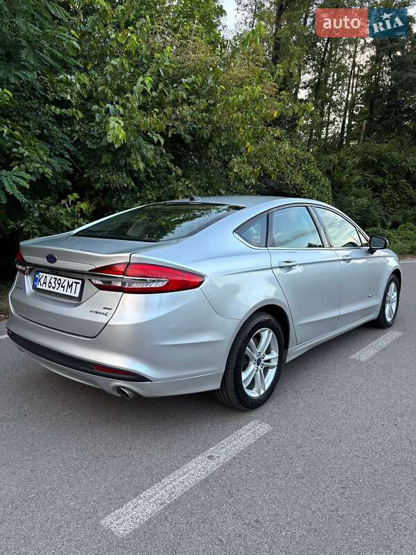 Седан Ford Fusion 2017 в Киеве фото 18 Седан Ford Fusion 2017 в Киеве
