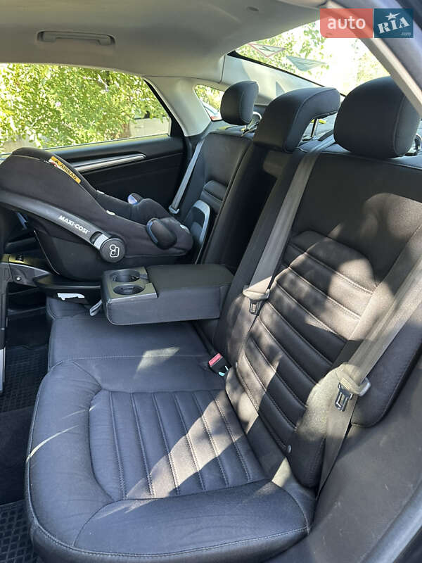Седан Ford Fusion 2014 в Днепре