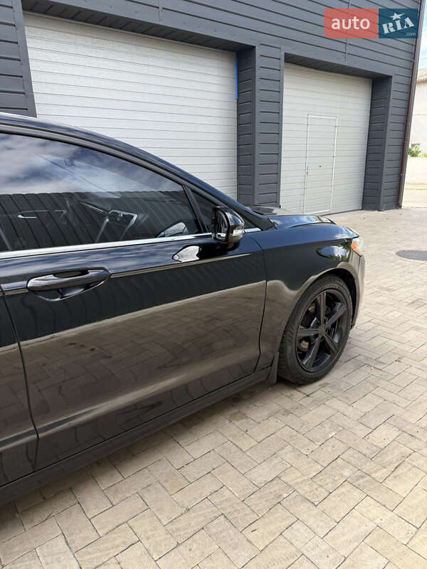 Седан Ford Fusion 2015 в Києві фото 4 Седан Ford Fusion 2015 в Києві
