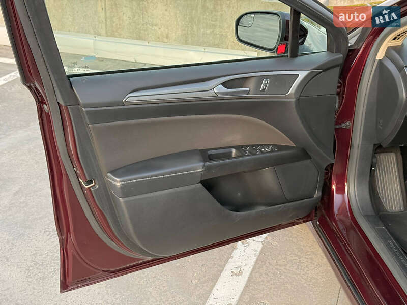 Седан Ford Fusion 2016 в Киеве фото 41 Седан Ford Fusion 2016 в Киеве